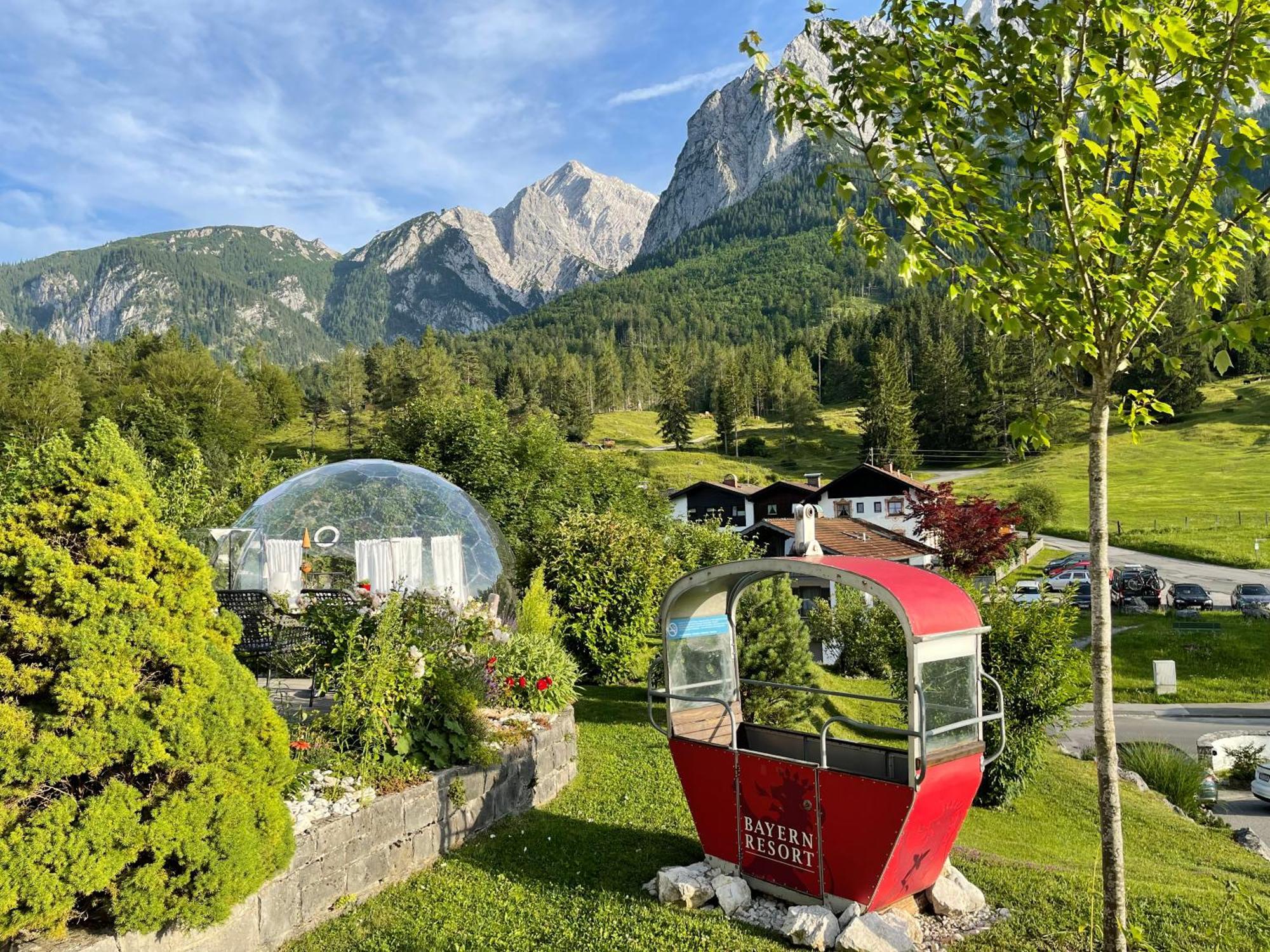 Bayern Resort Hotel - Adults Only - Mit Zugspitzblick - Eibsee-Naehe - Wellnessbereich - Naturpool Im Sommer Grainau Ngoại thất bức ảnh