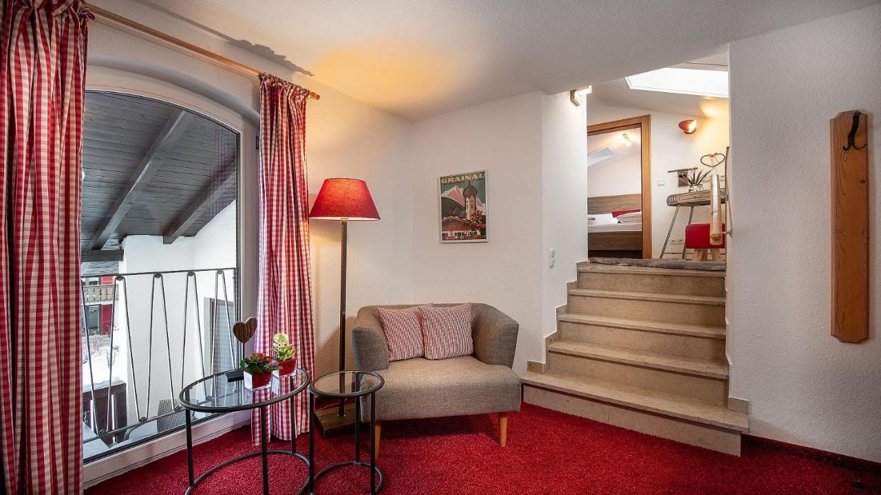 Bayern Resort Hotel - Adults Only - Mit Zugspitzblick - Eibsee-Naehe - Wellnessbereich - Naturpool Im Sommer Grainau Ngoại thất bức ảnh